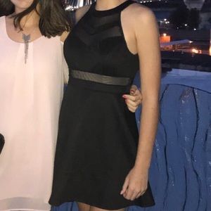 Black flowy dress woth mesh details